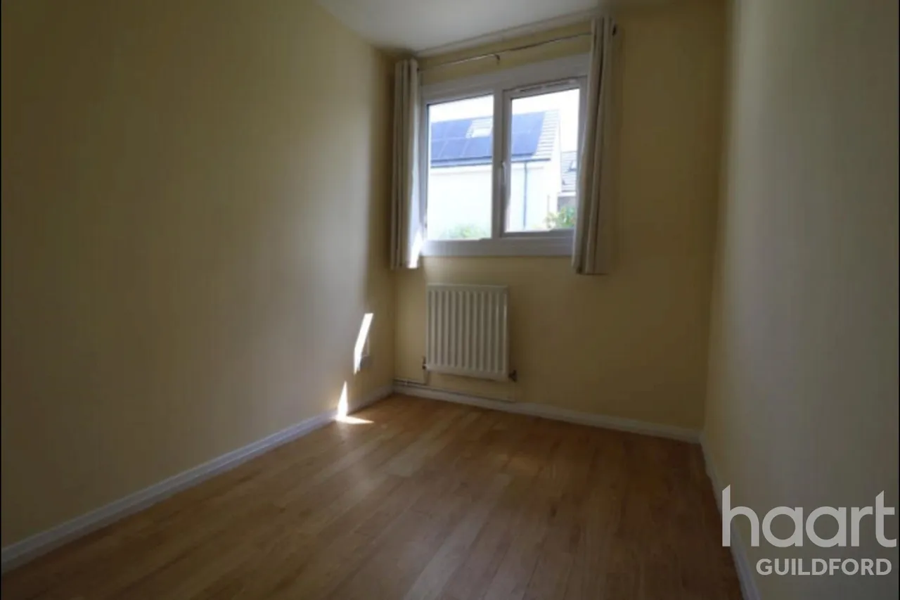 falcon road, GU1, photo 6
