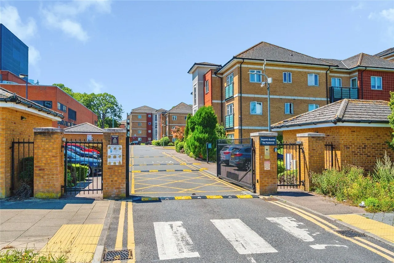 The Parklands, Bedfordshire, LU5, photo 11