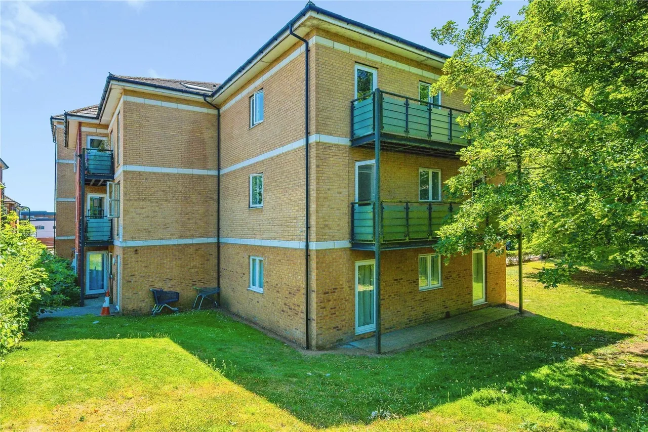 The Parklands, Bedfordshire, LU5, photo 12