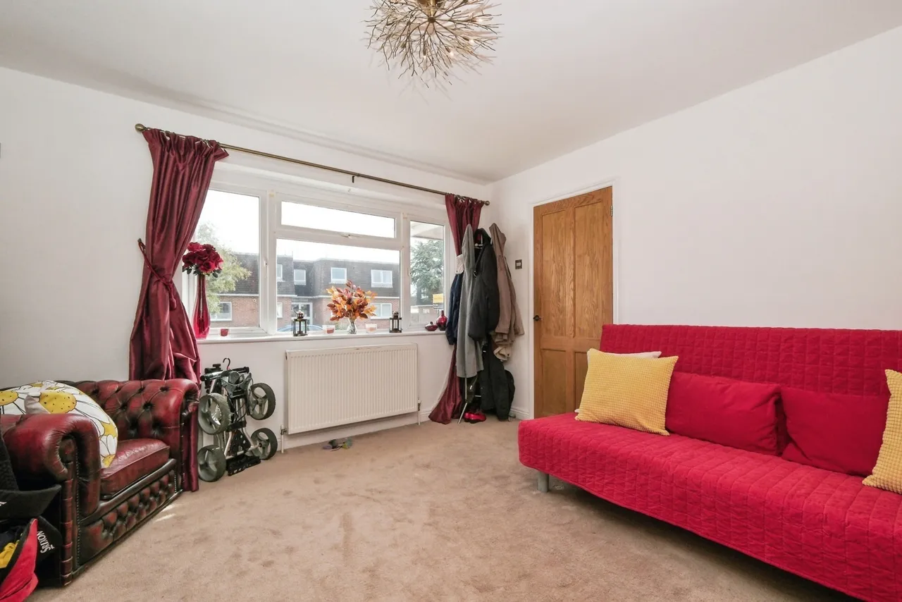 Marshall Road, Hayling Island, PO11, photo 19