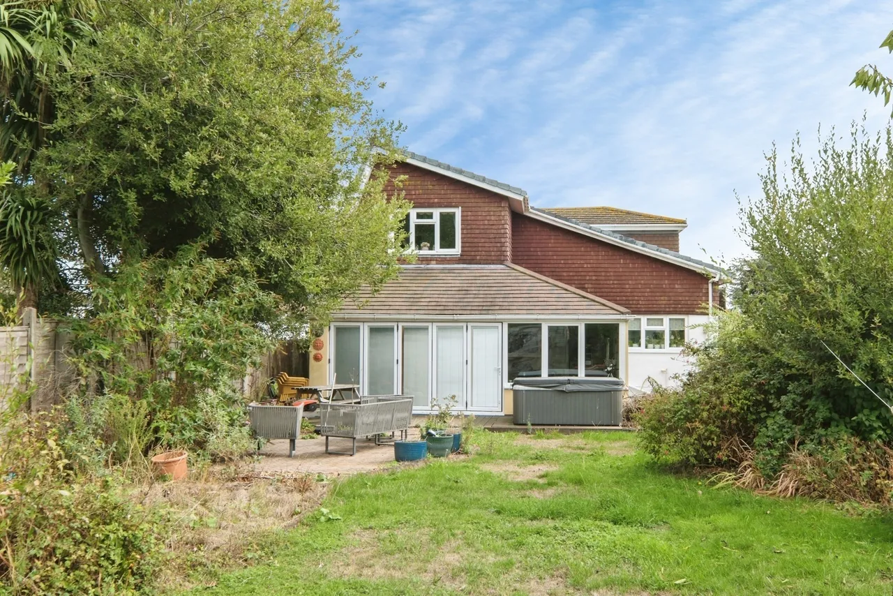 Marshall Road, Hayling Island, PO11, photo 8