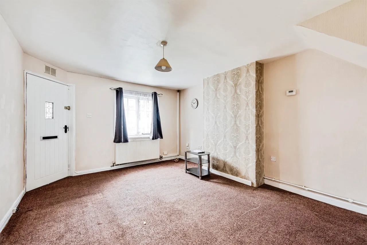 Bristol Street, Swindon, SN1, photo 2