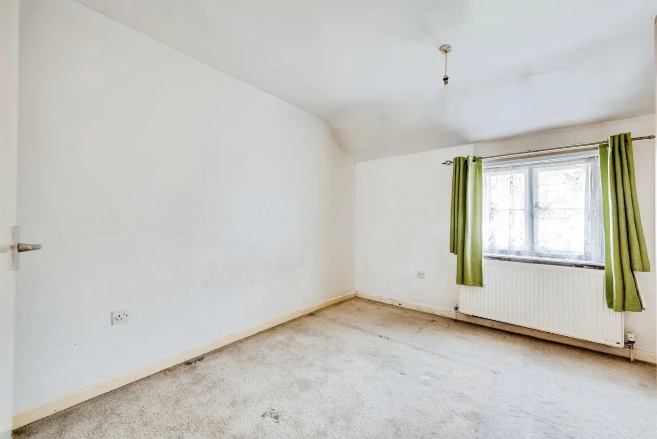 Bristol Street, Swindon, SN1, photo 7