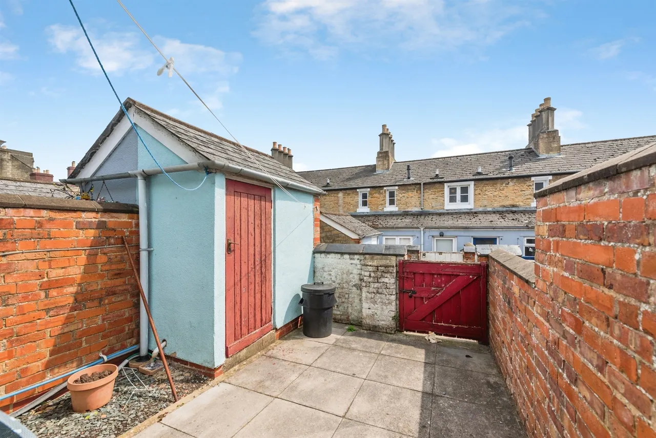 Bristol Street, Swindon, SN1, photo 9