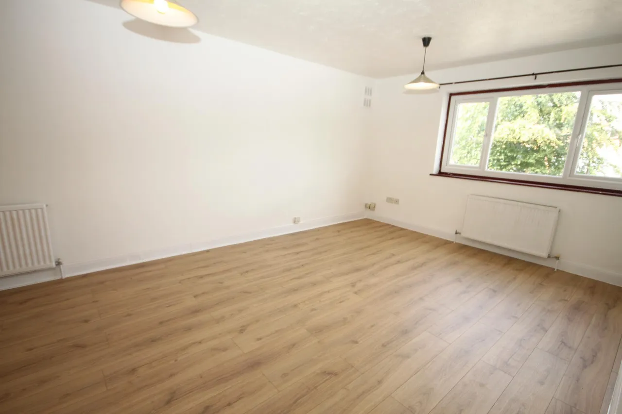 Dunstable Road, Luton, LU4, photo 6