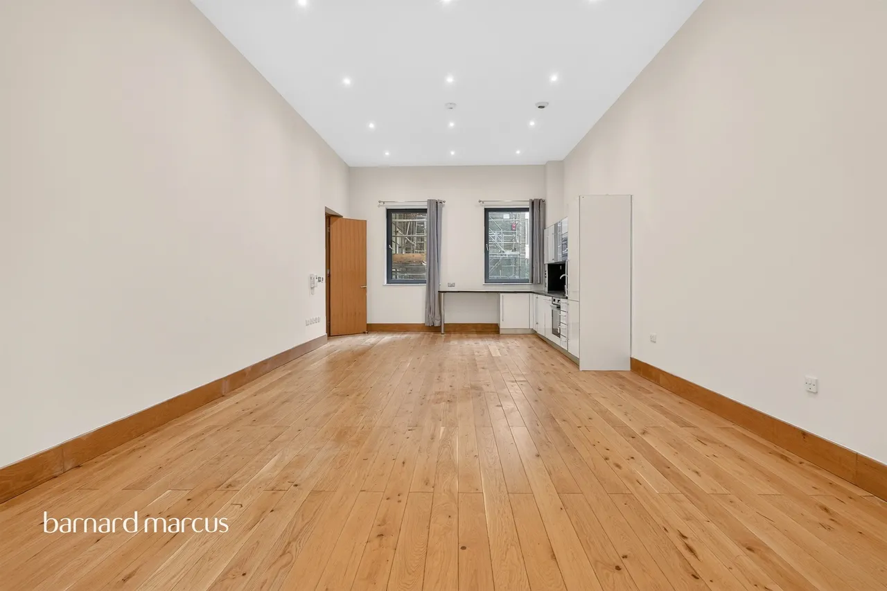 2 bed flat for sale, Scarbrook Road, Croydon, CR0