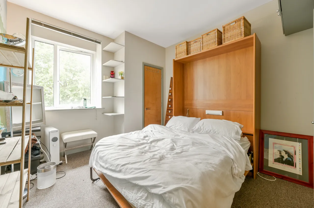 4 Regatta Point, Kew Bridge Road, Brentford, photo 11