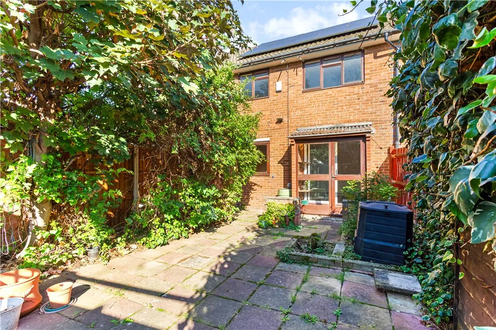 Esmeralda Road, London, SE1, photo 2