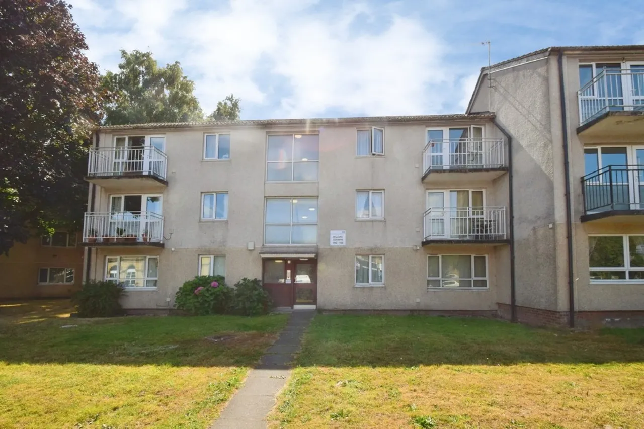 1 bed flat for sale, Shipley, Bradford, BD18