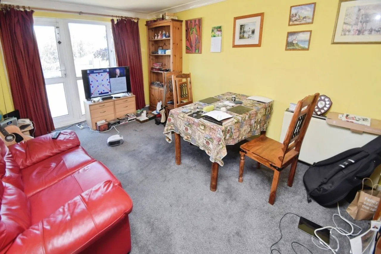 Shipley, Bradford, BD18, photo 2
