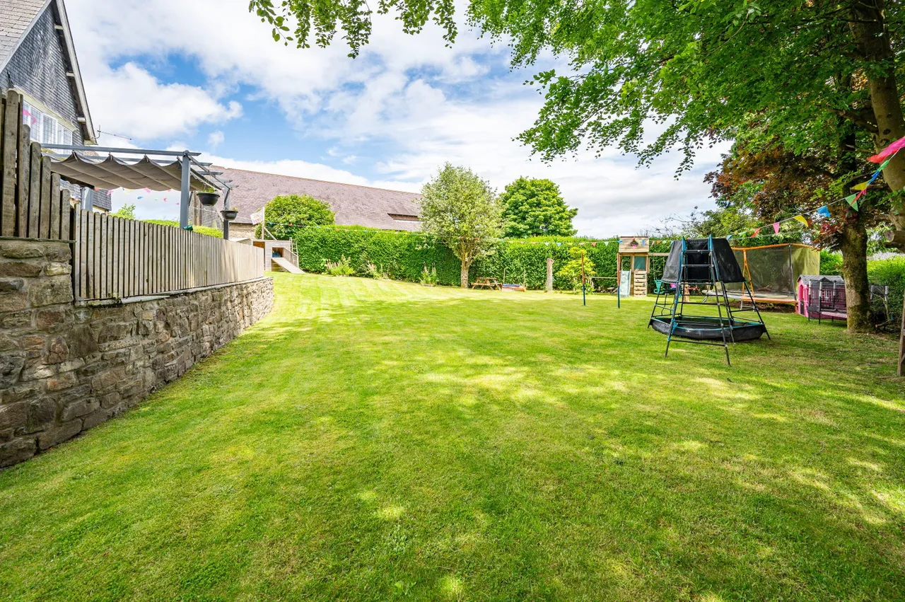 St Marys House, Brynmawr, photo 6