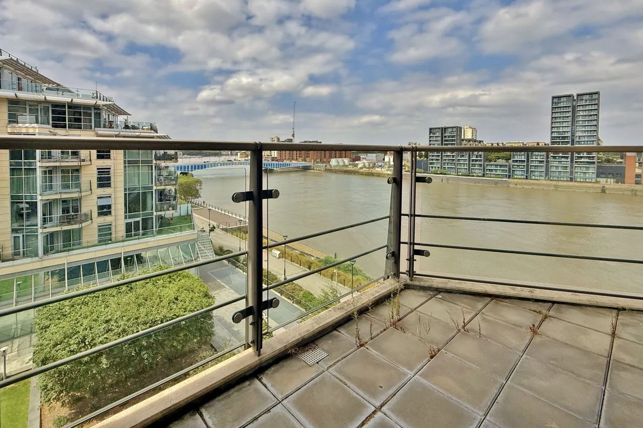 Juniper Drive, Battersea, SW18, photo 9