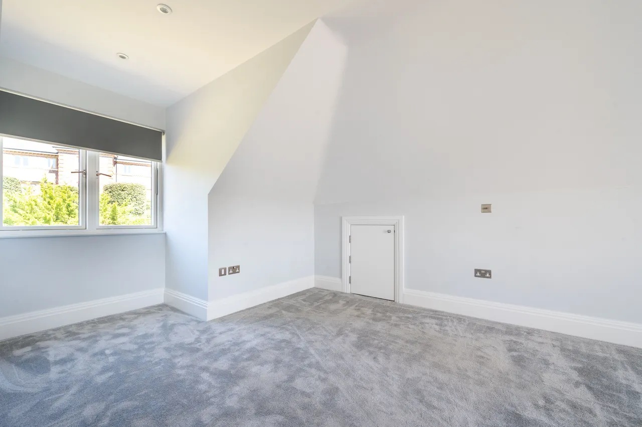 Apartment 5, Chantry Point, Northdown Lane, Guildford, photo 5