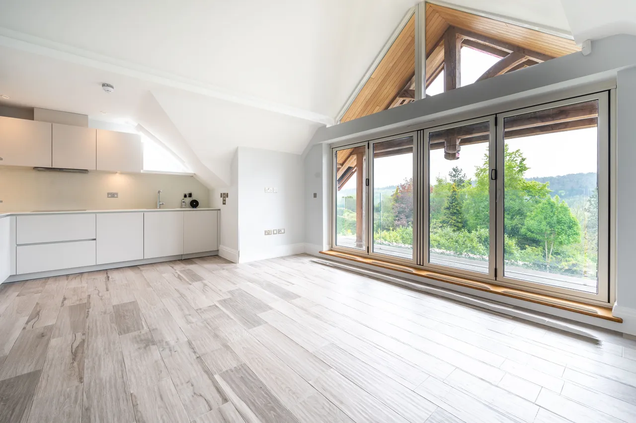 Apartment 5, Chantry Point, Northdown Lane, Guildford, photo 12