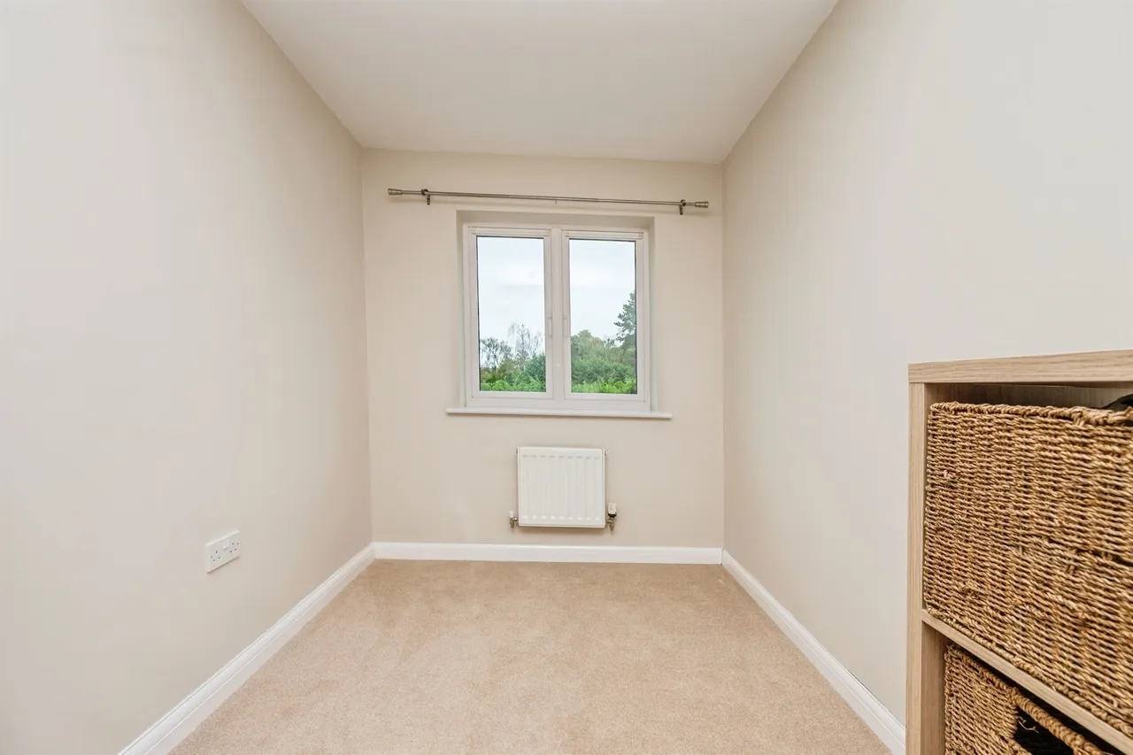 Quayle Court, Kidderminster, DY11, photo 11