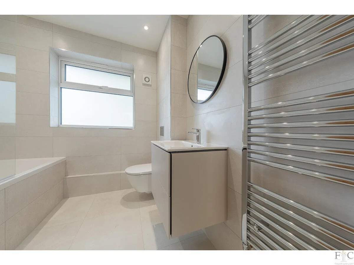 Leicester Road, LE7, photo 19