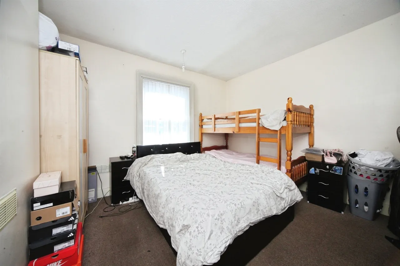 Hampton Road, Luton, photo 10