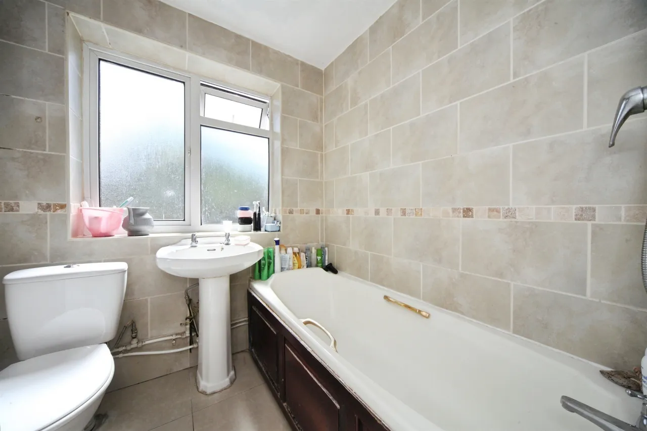 Hampton Road, Luton, photo 9