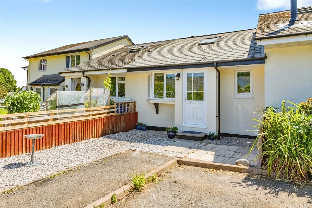 3 bed house for sale, Whiteley Avenue, Totnes, TQ9