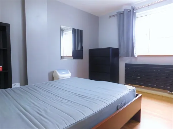 Abbeyfields Close, London, NW10, photo 3