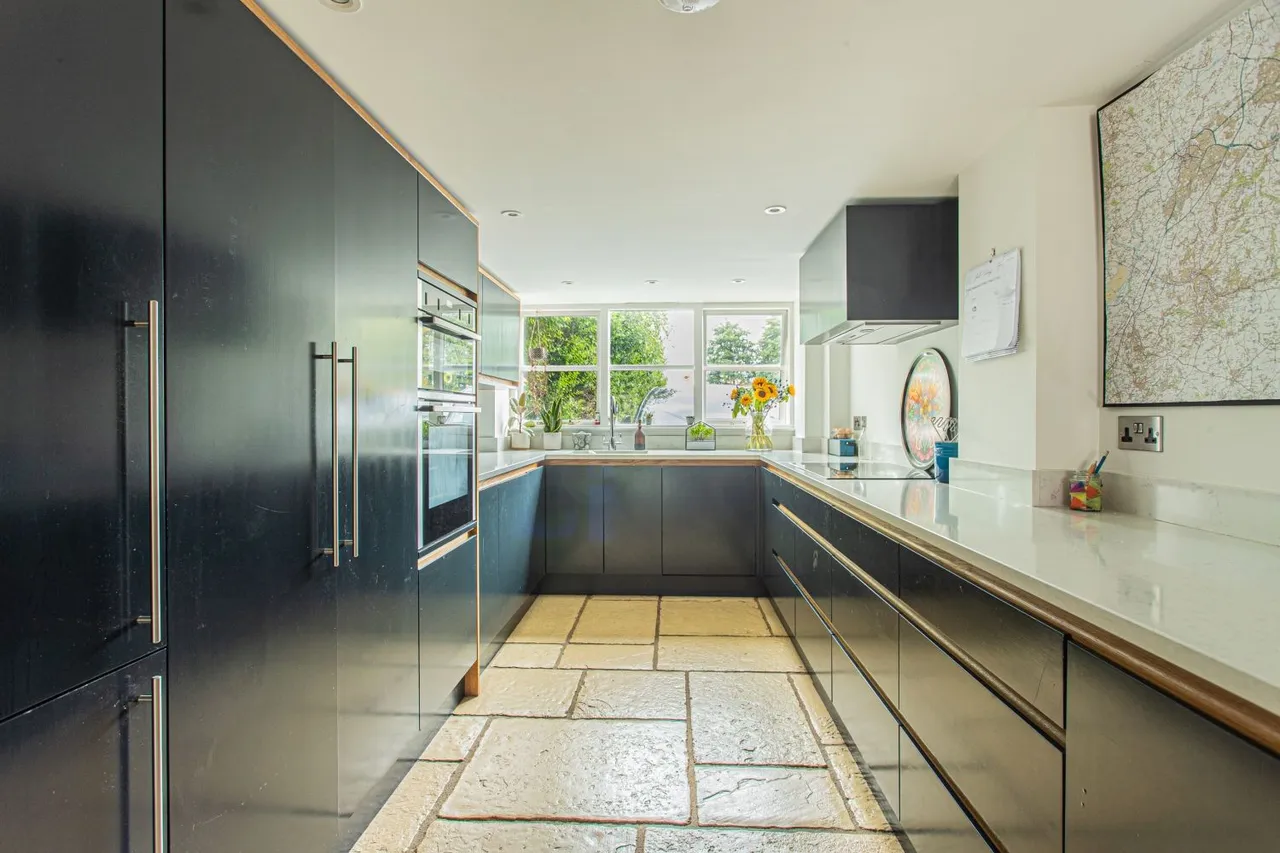 The Street, Crudwell, SN16, photo 5