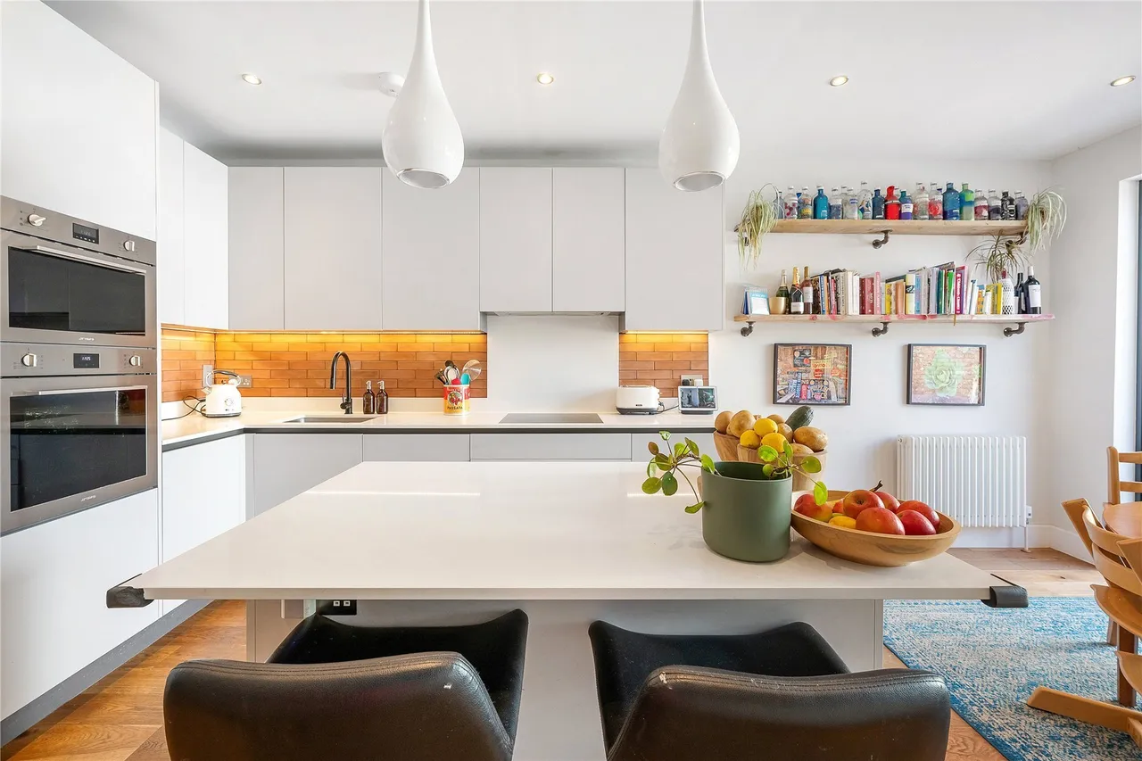 Church Lane, London, SW17, photo 9