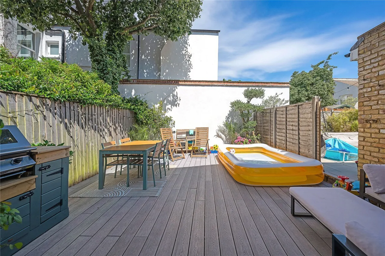 Church Lane, London, SW17, photo 11