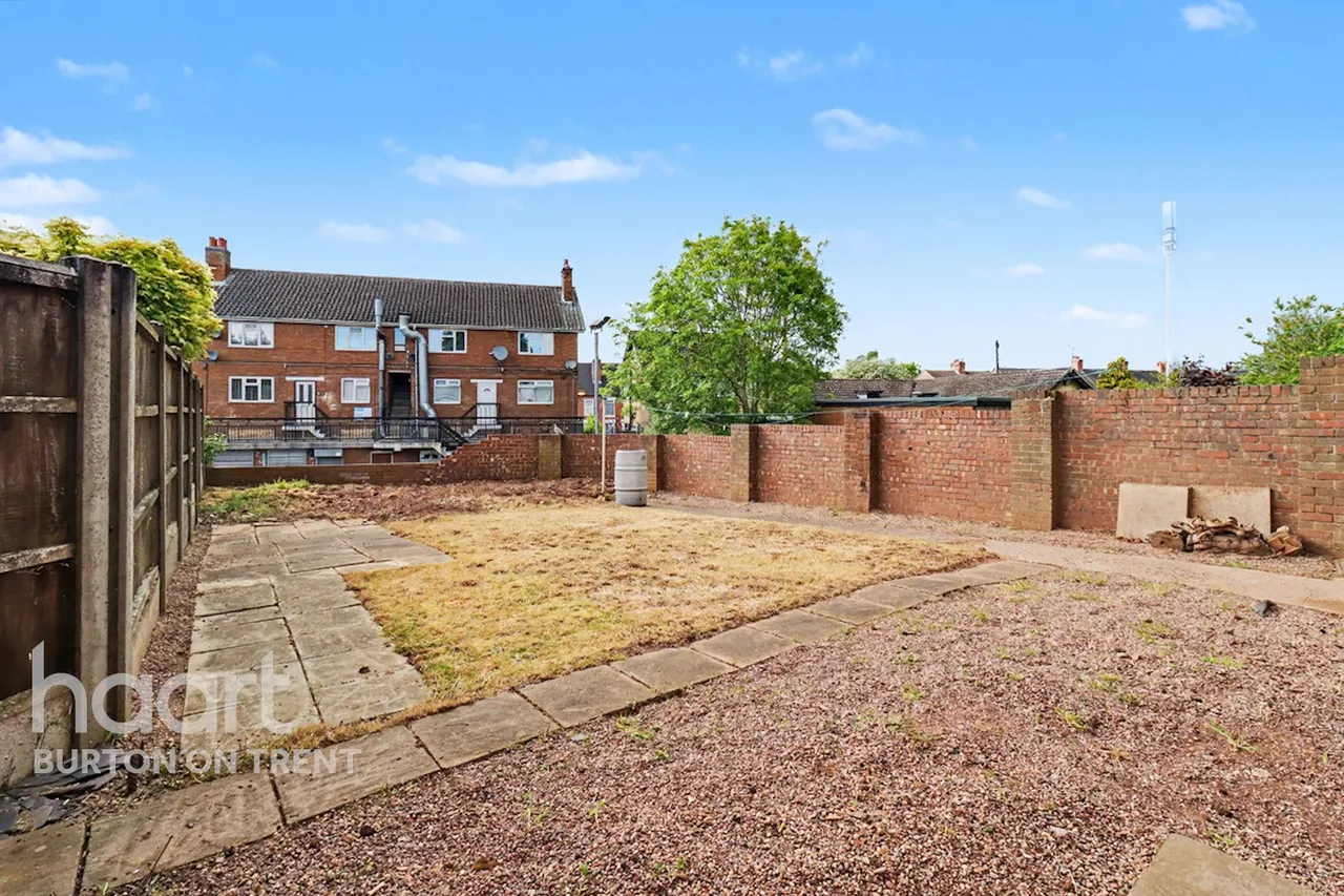 Birchfield Road, Burton-On-Trent, DE15, photo 11
