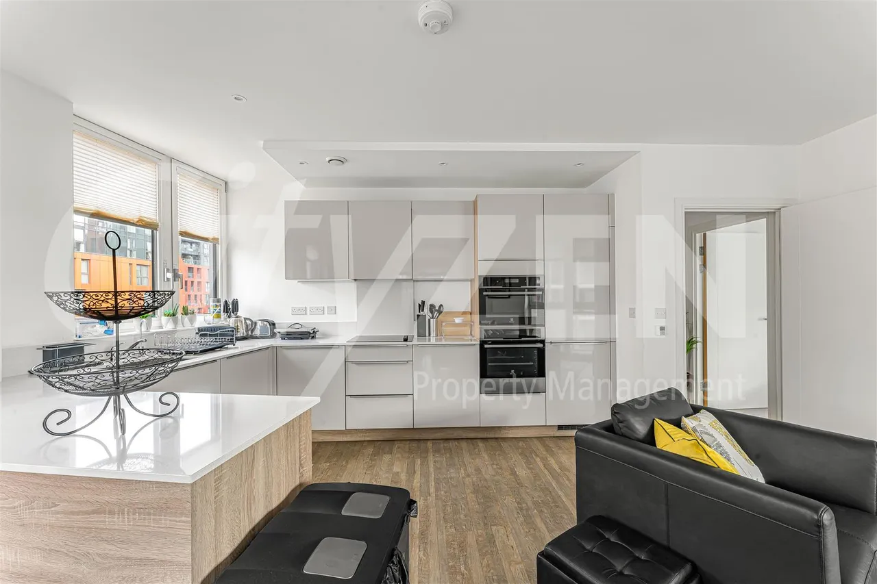 Cable Walk, London, SE10, photo 15