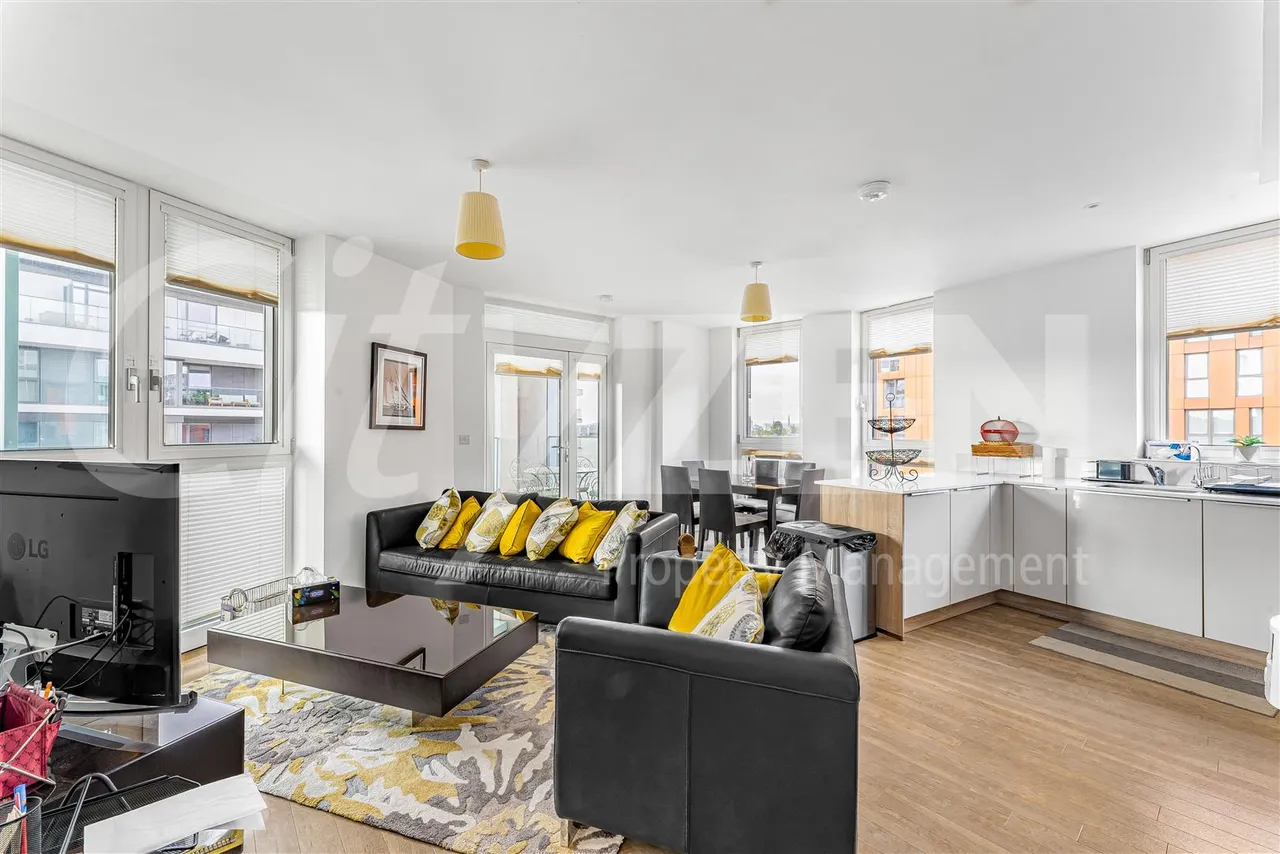 Cable Walk, London, SE10, photo 11