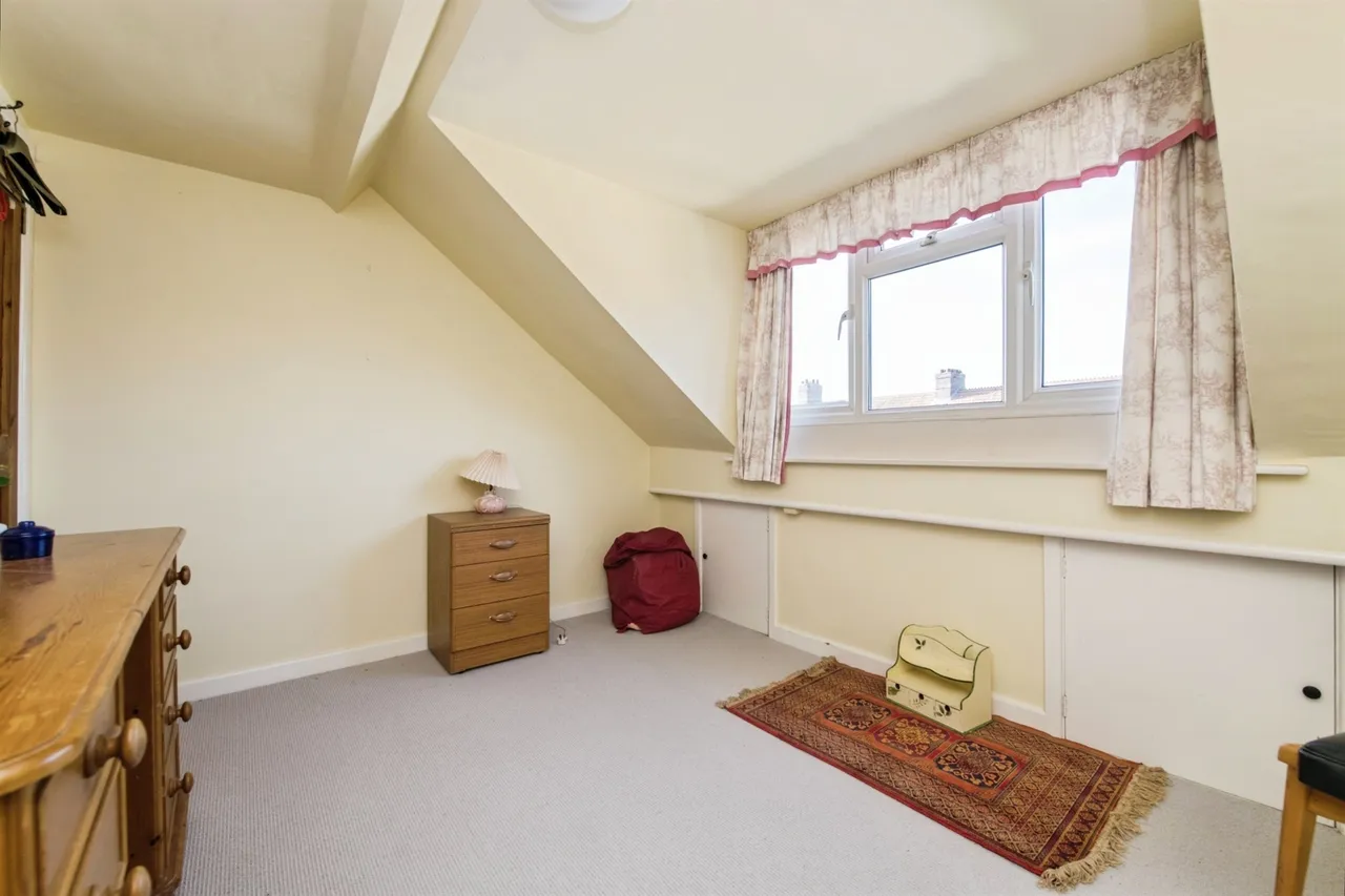 Musbury Road, Axminster, photo 11