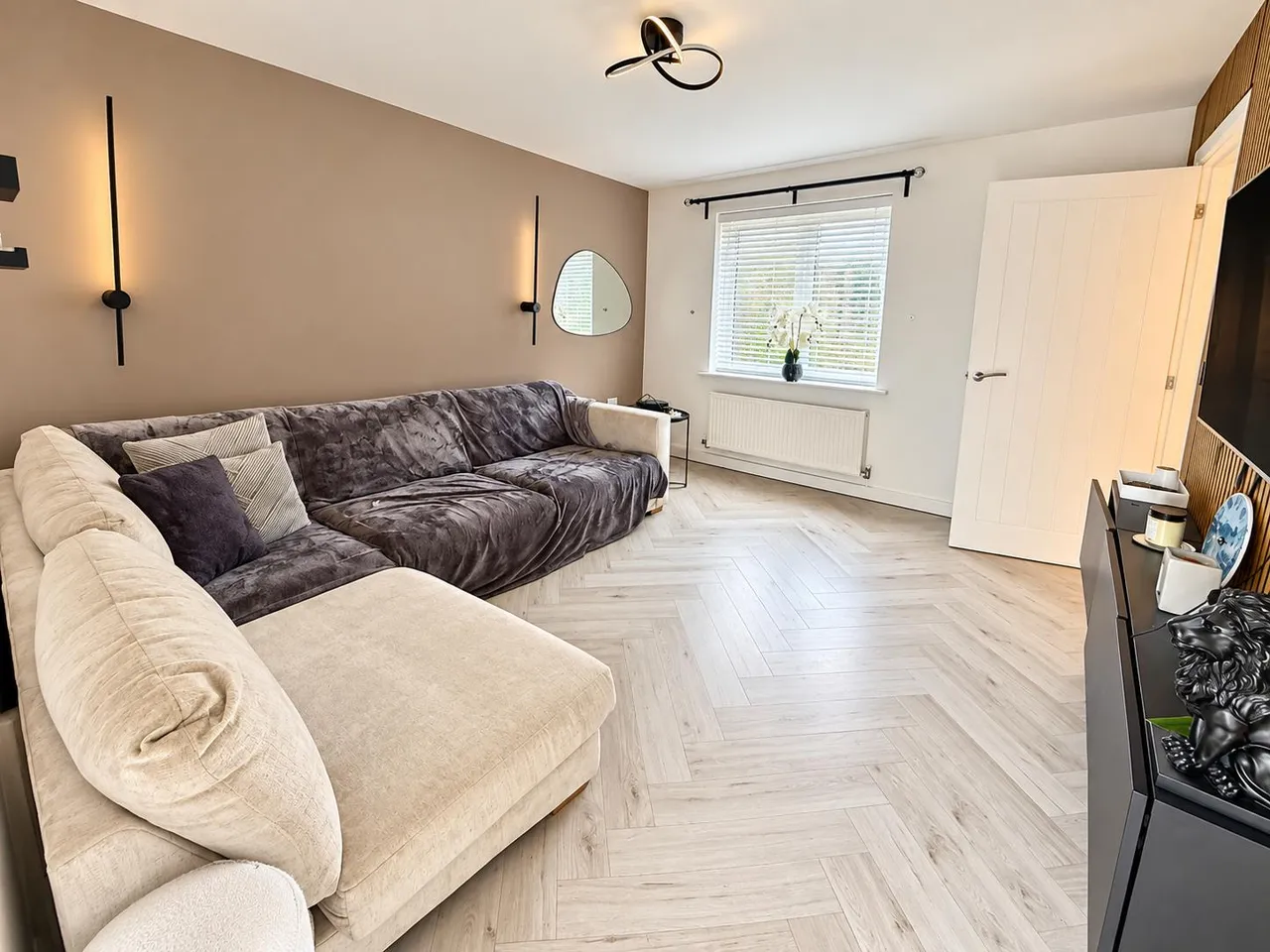 Hilldale, Wigan, WN4, photo 2