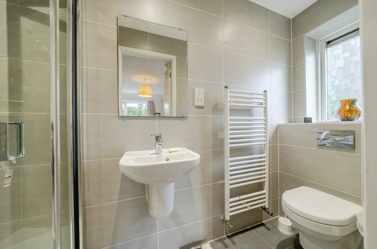 Queens Road, Harrogate, HG2, photo 9