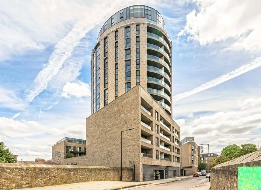 Kingsland High Street, Dalston, E8, photo 11