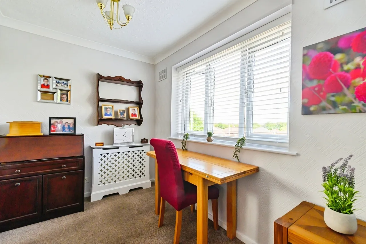 Manchester Road, Clifton, Swinton, Manchester, M27, photo 4