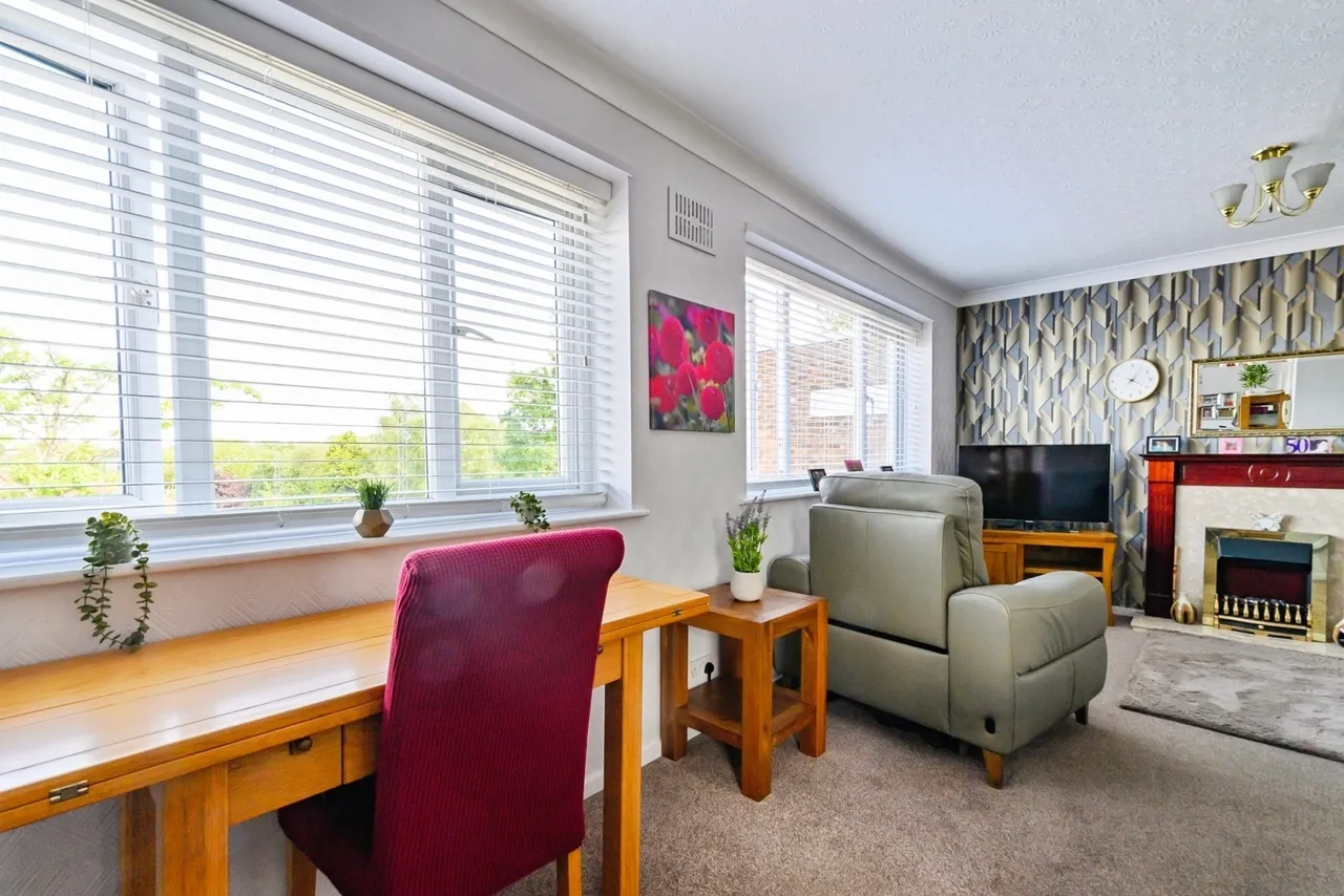 Manchester Road, Clifton, Swinton, Manchester, M27, photo 5