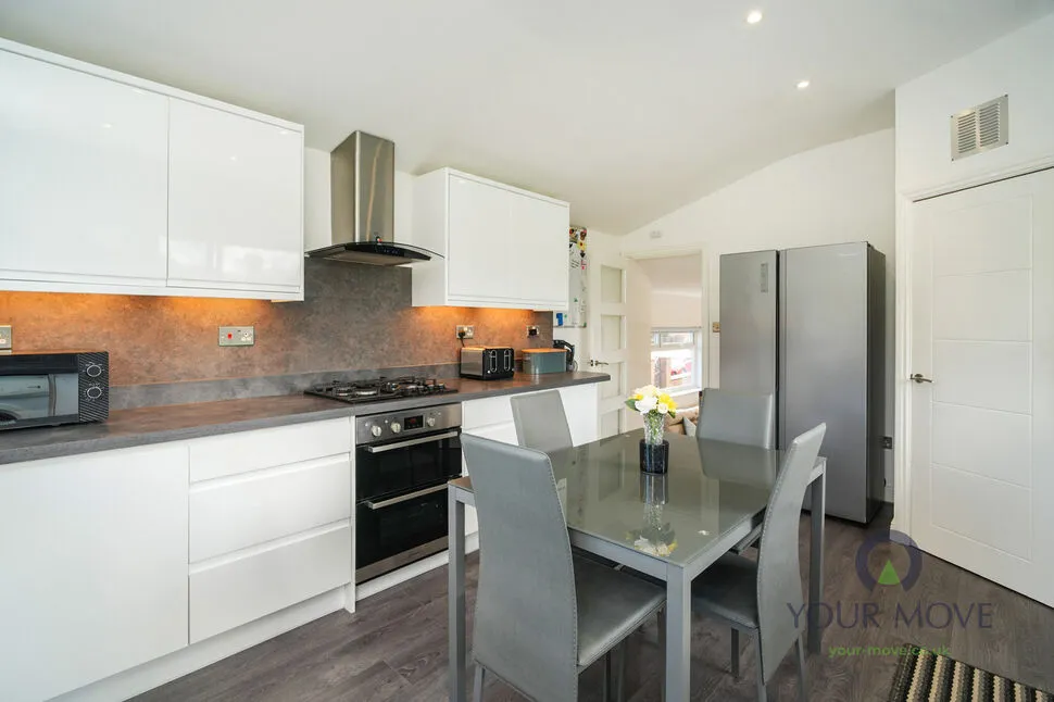 Brellafield Drive, High Crompton, Greater Manchester, OL2, photo 6