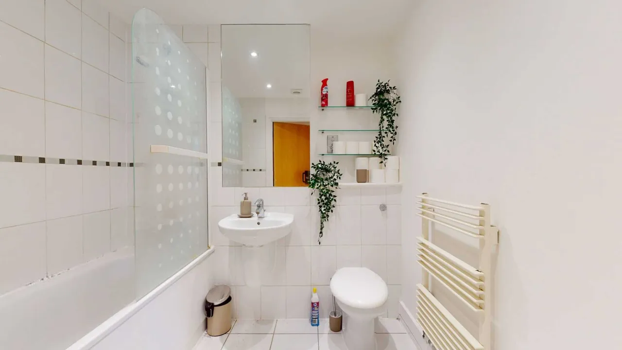 Westferry Road, Canary Wharf, E14 3QA, photo 9