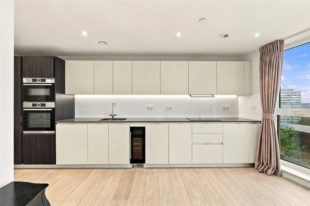Newnton Close, London, N4, photo 5