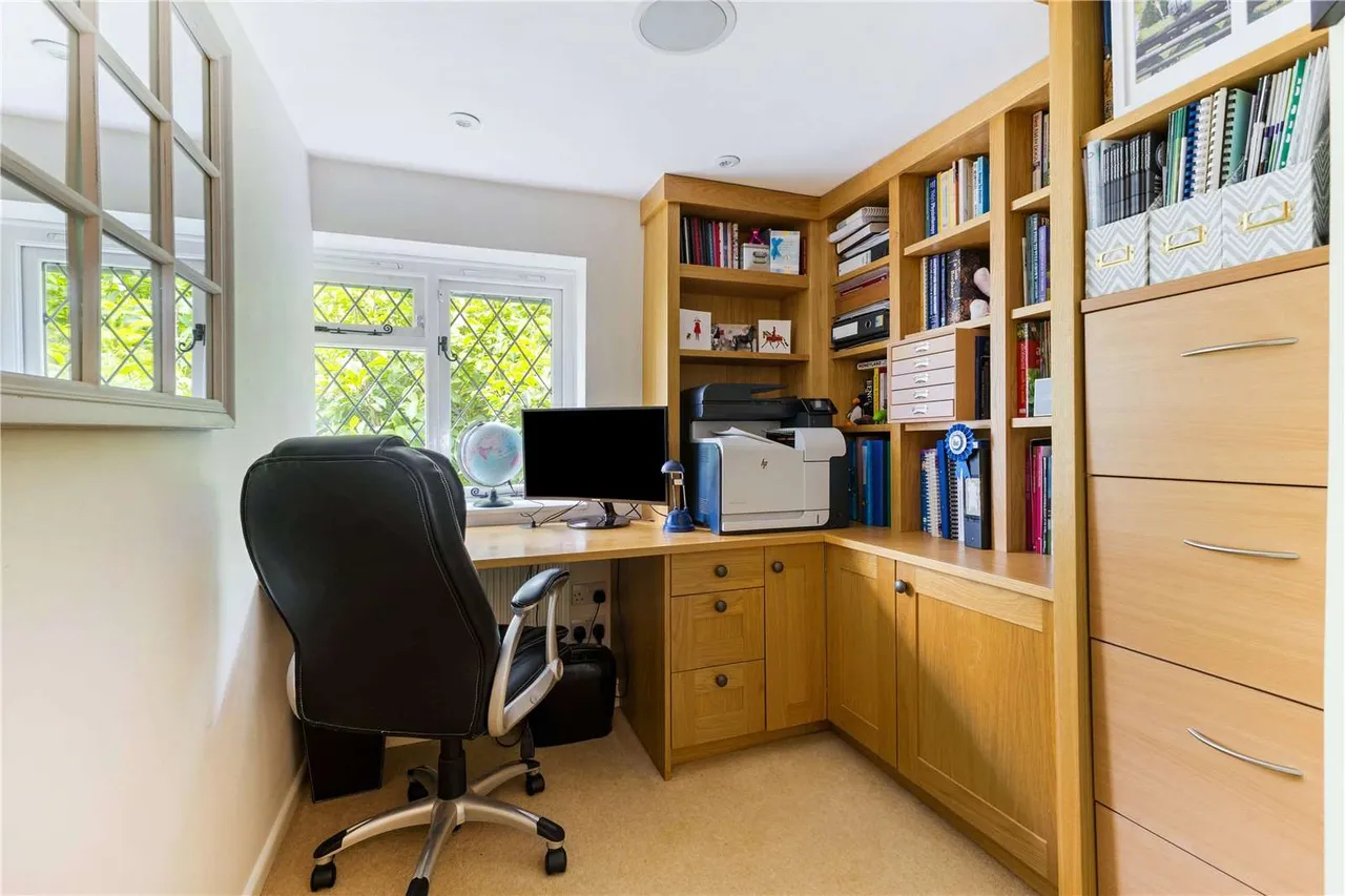 Lynch Hill, Kensworth, LU6, photo 13