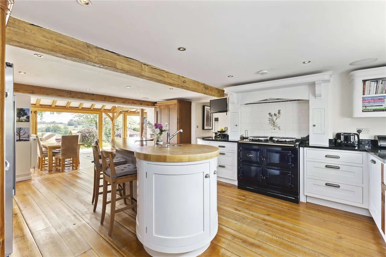 Lynch Hill, Kensworth, LU6, photo 4