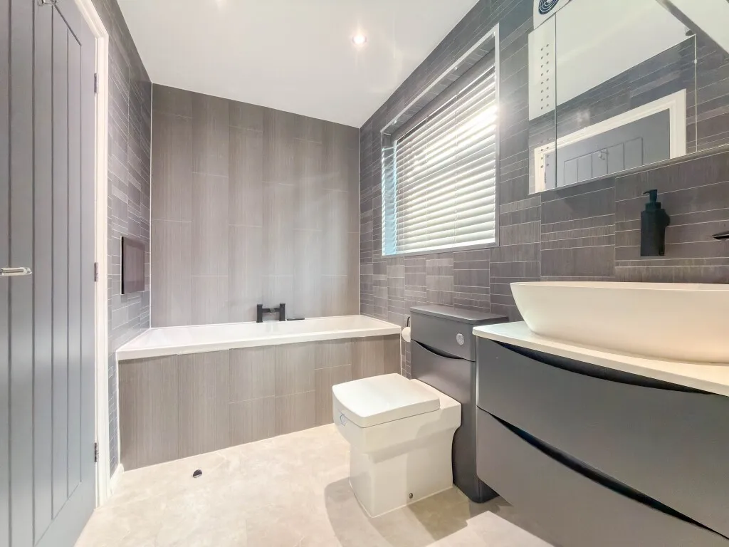 Greenfield Drive, Eaglescliffe, photo 12