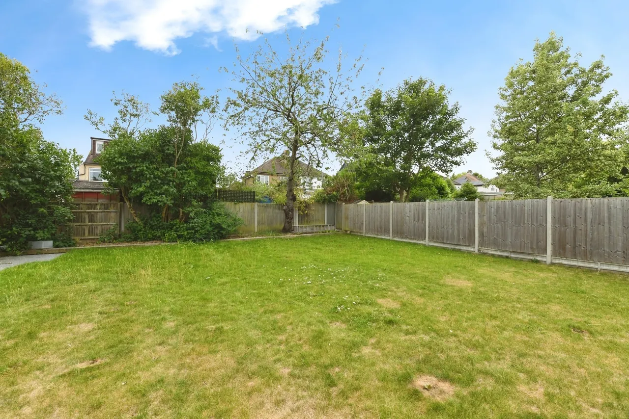 Third Avenue, Chelmsford, Essex, CM1, photo 18