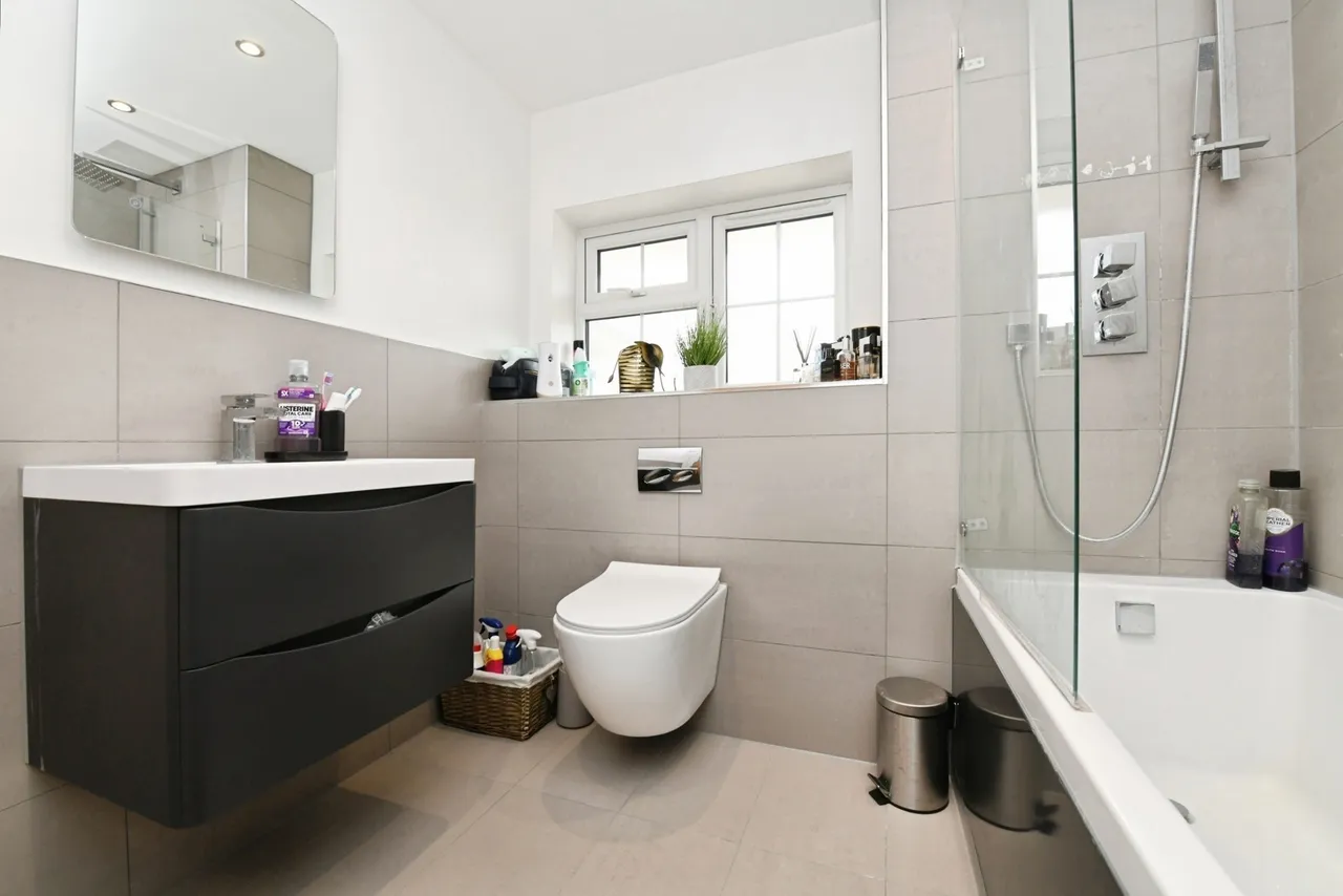 Third Avenue, Chelmsford, Essex, CM1, photo 16