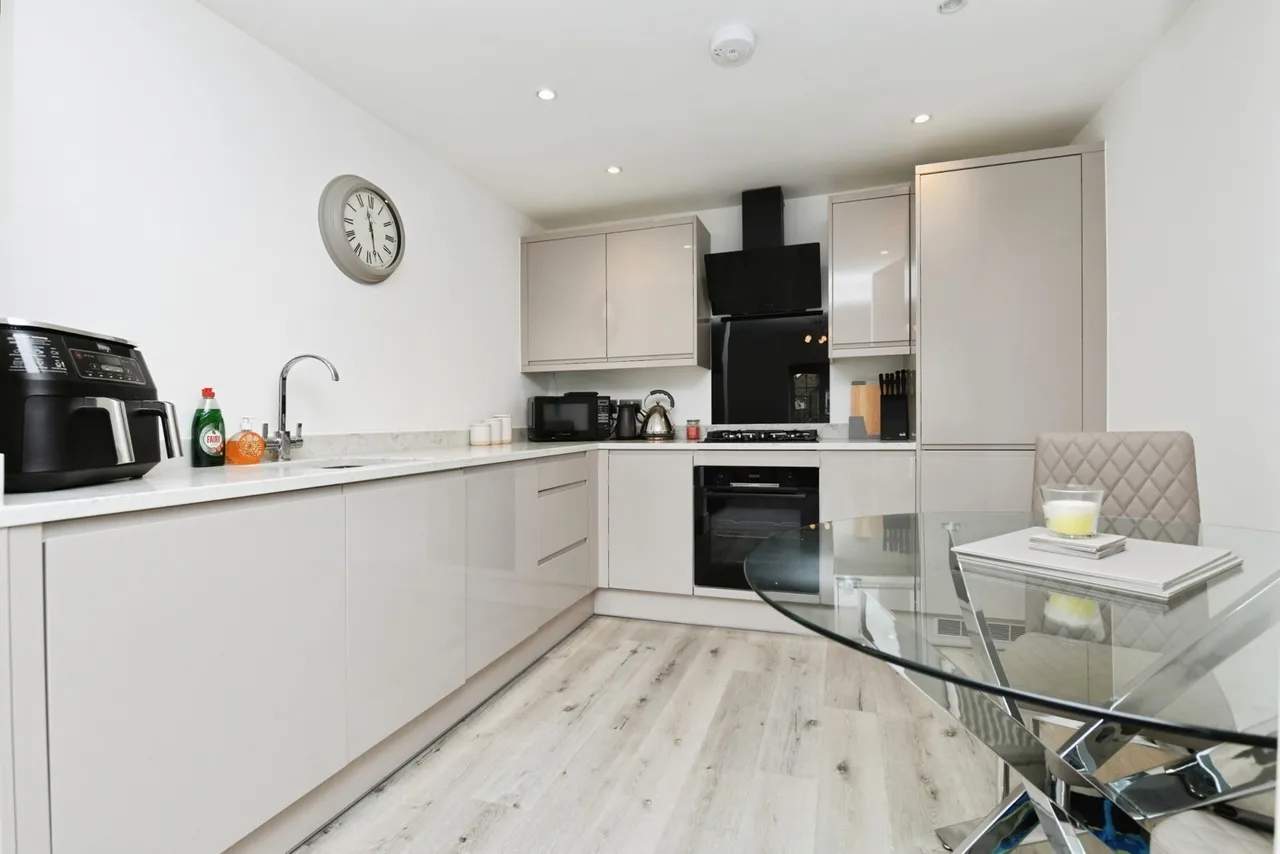 Third Avenue, Chelmsford, Essex, CM1, photo 14