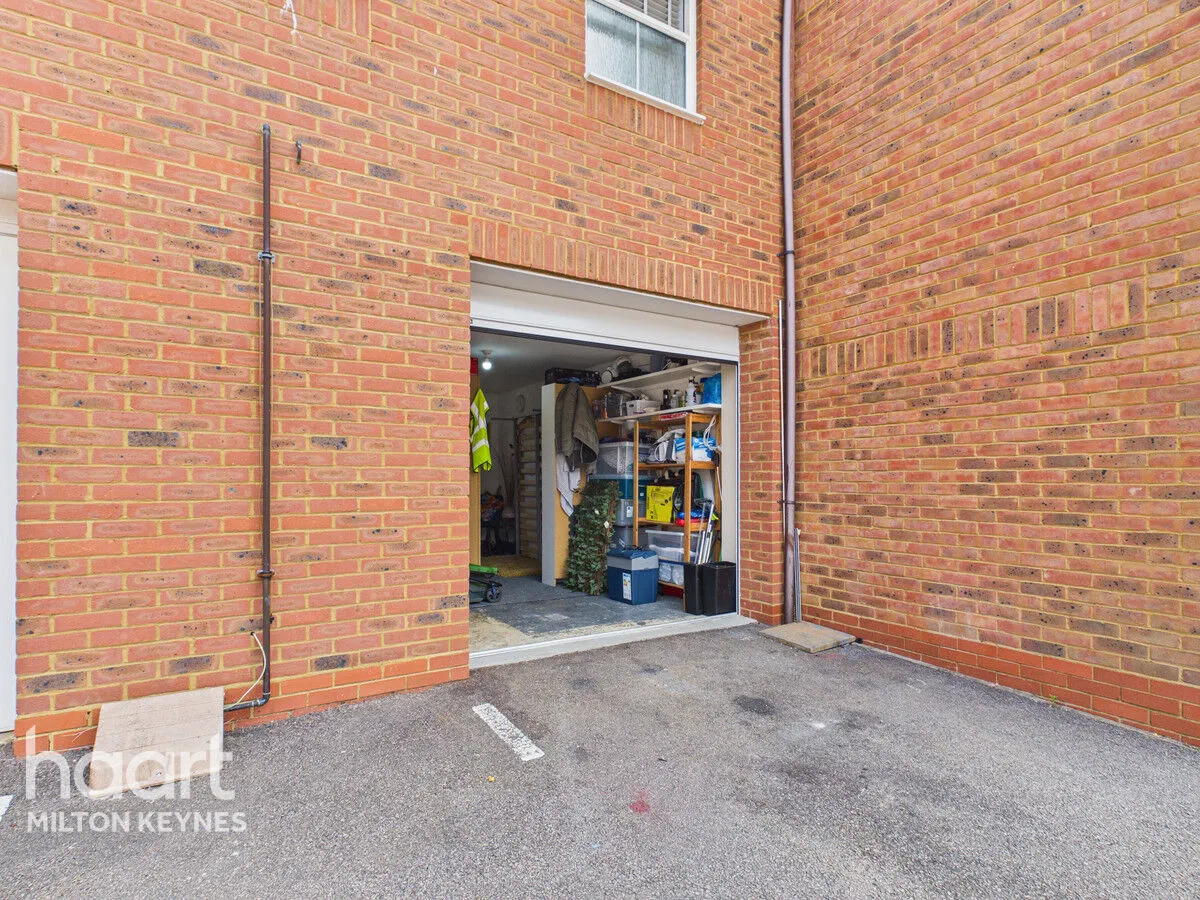Colossus Way, Bletchley, MK3, photo 15