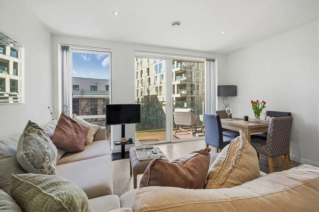 Chandlers Avenue, SE10, photo 3