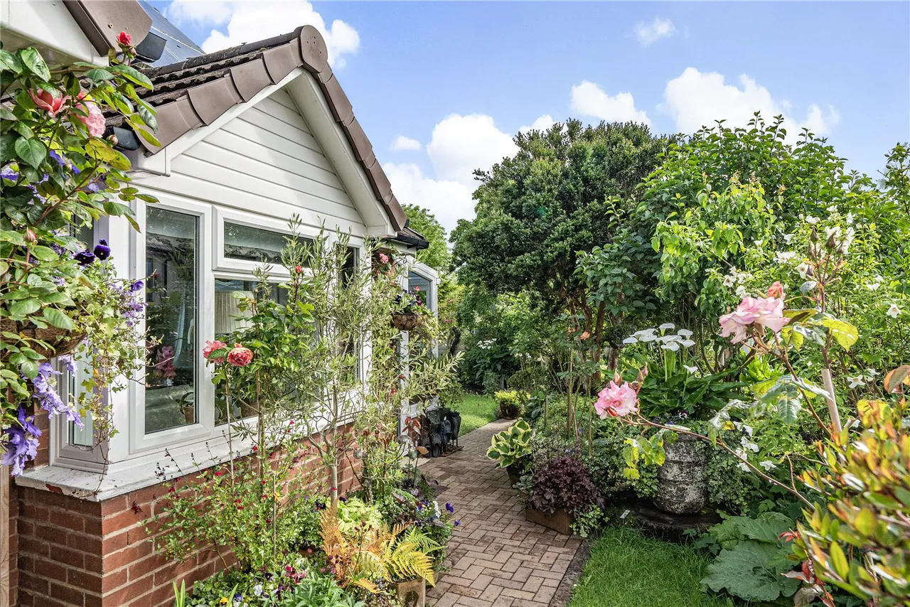 Talaton, Exeter, Devon, EX5 2RQ, photo 14