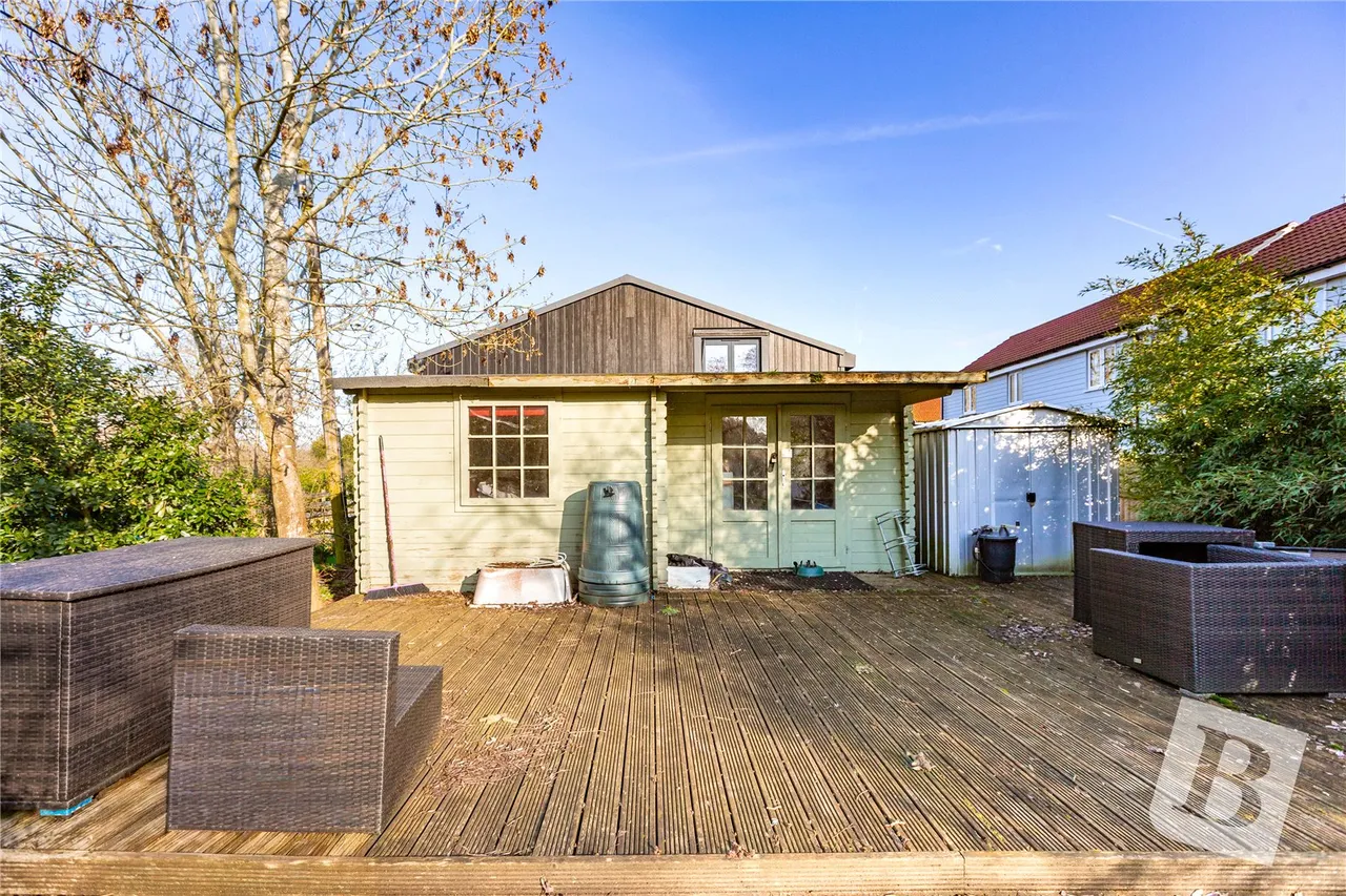 Ashwells Road, Pilgrims Hatch, CM15, photo 42