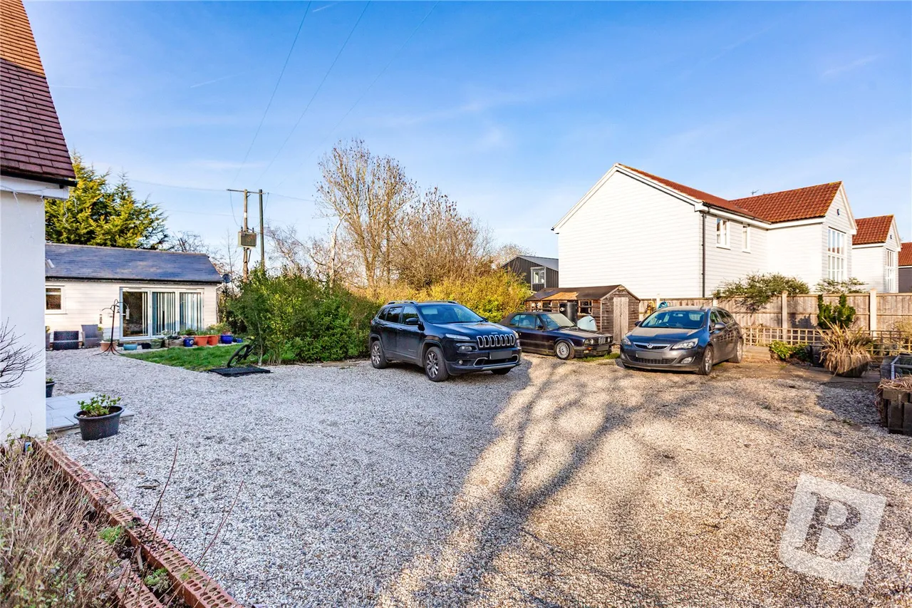 Ashwells Road, Pilgrims Hatch, CM15, photo 34